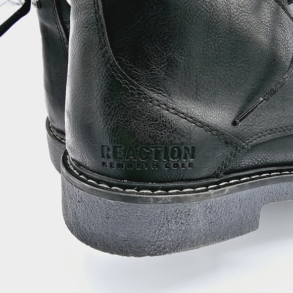 Kenneth Cole Reaction Black Trail Chukka Ankle Boots NWT size 10 - Picture 6 of 11